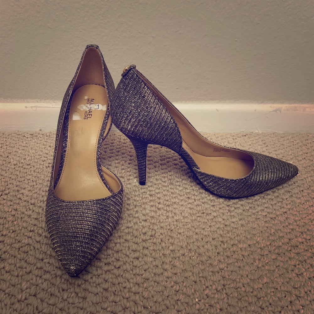 Michael Kors size 8.5